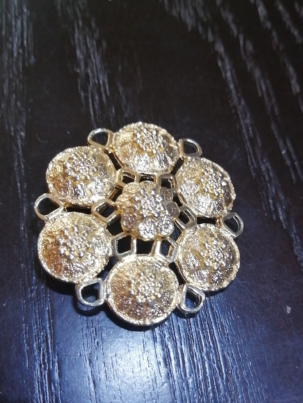 Sarah Coventry Floral Vintage Brooch